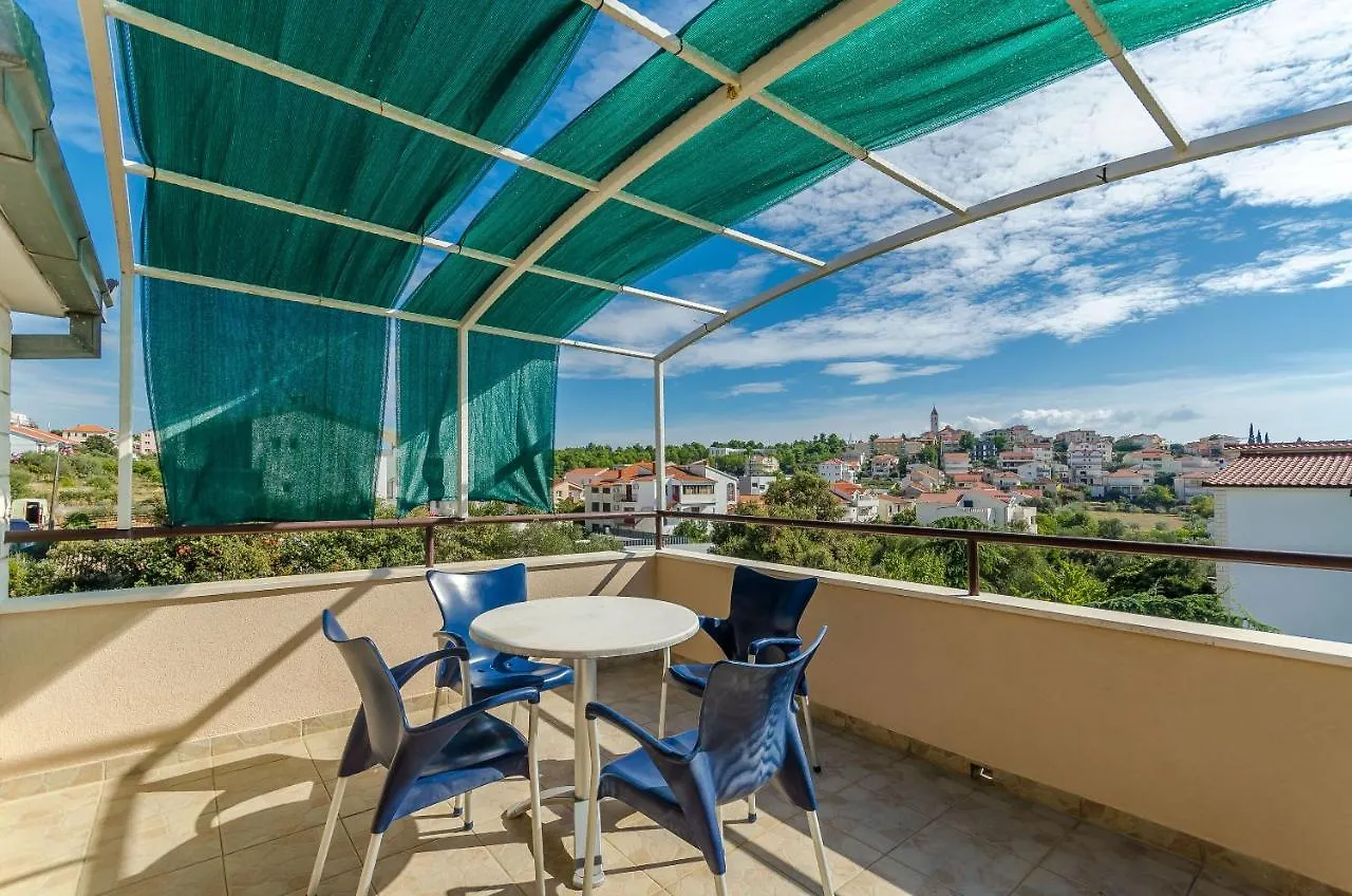 Apartments Milivoj Seget Vranjica 0*,  Croatia